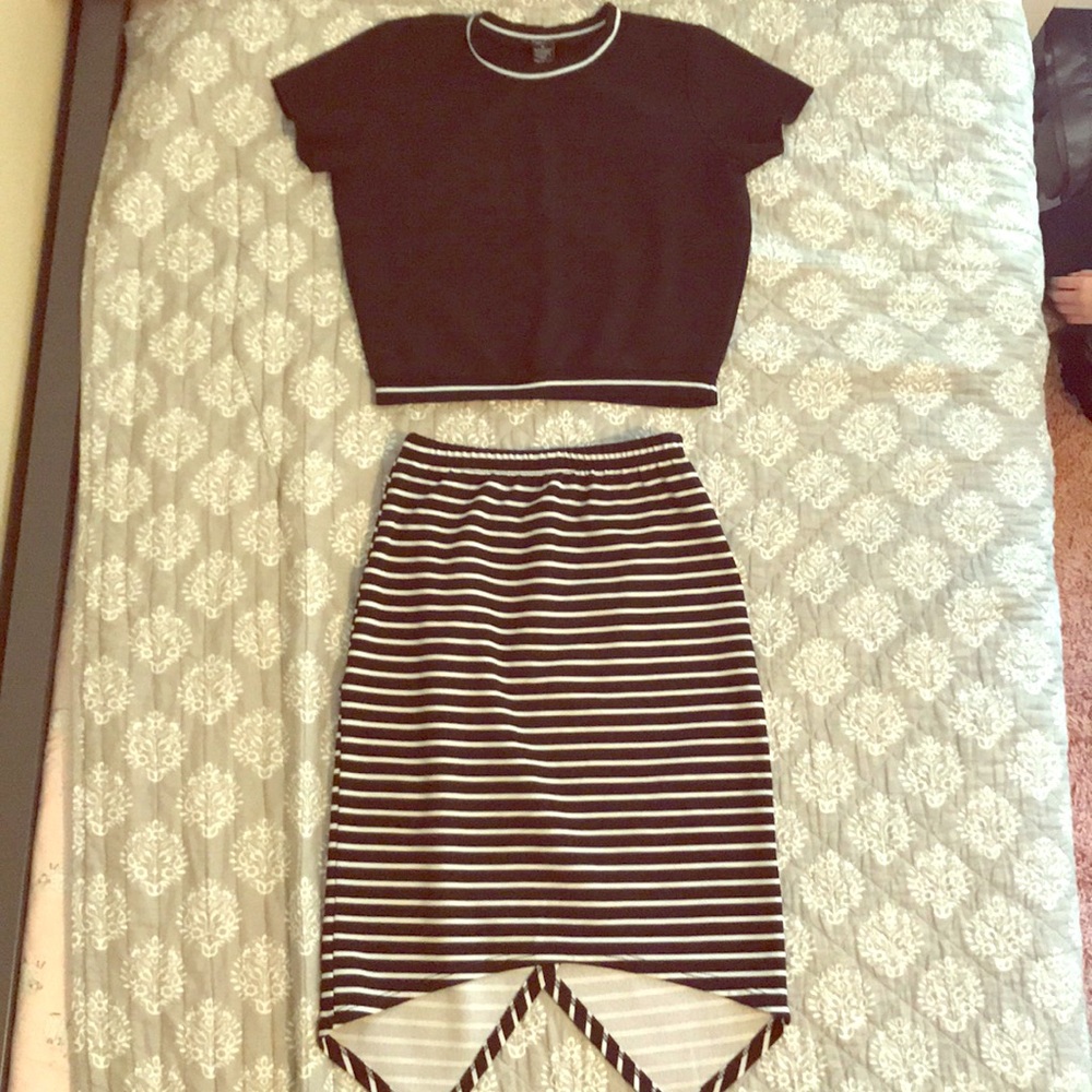 2 piece skirt set!